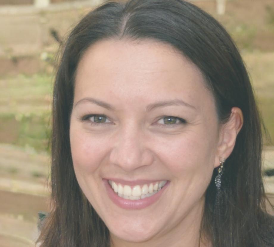 Portrait de Célestine Moreau, experte en tendances beauté